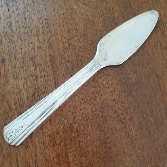 International Silver Other - Vintage International Silver Avon Petite Server Spreader 5.5" silverplate 1940